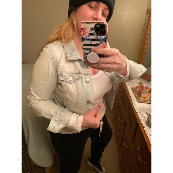 Jean Jacket - Picture 3 of 7